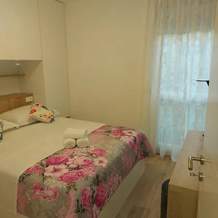 Appartement Bella *