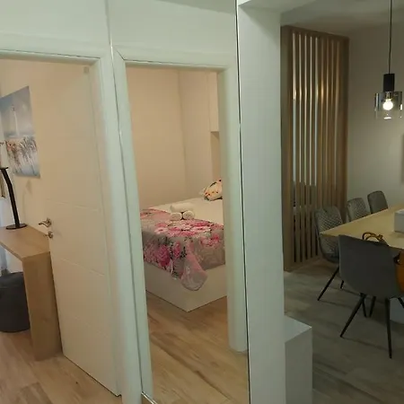 Bella * スプリト